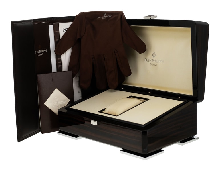 Patek Philippe Complications 5205G-001